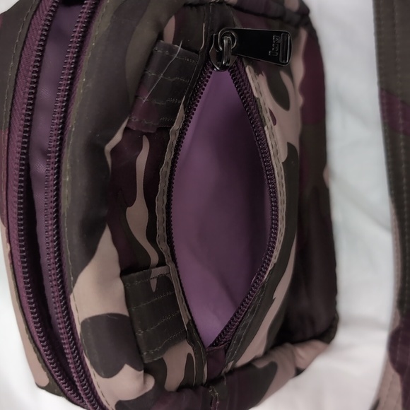 LUG Purse Purple Camo Crossbody Lots of pockets - Picture 9 of 13